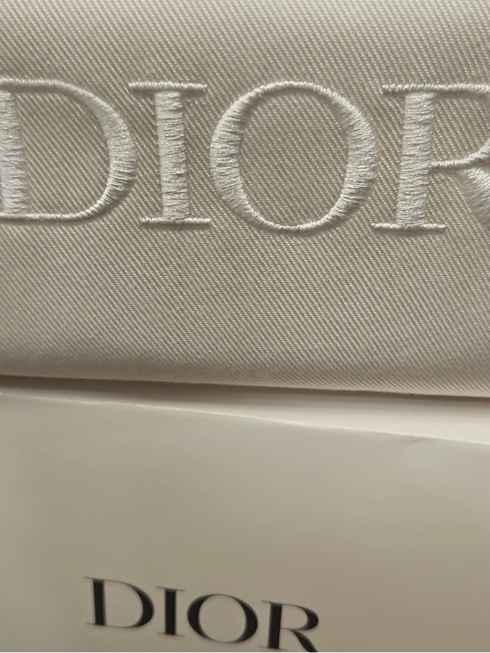Dior Cream Embroidered Logo Cosmetic Pouch - Picture 2 of 6